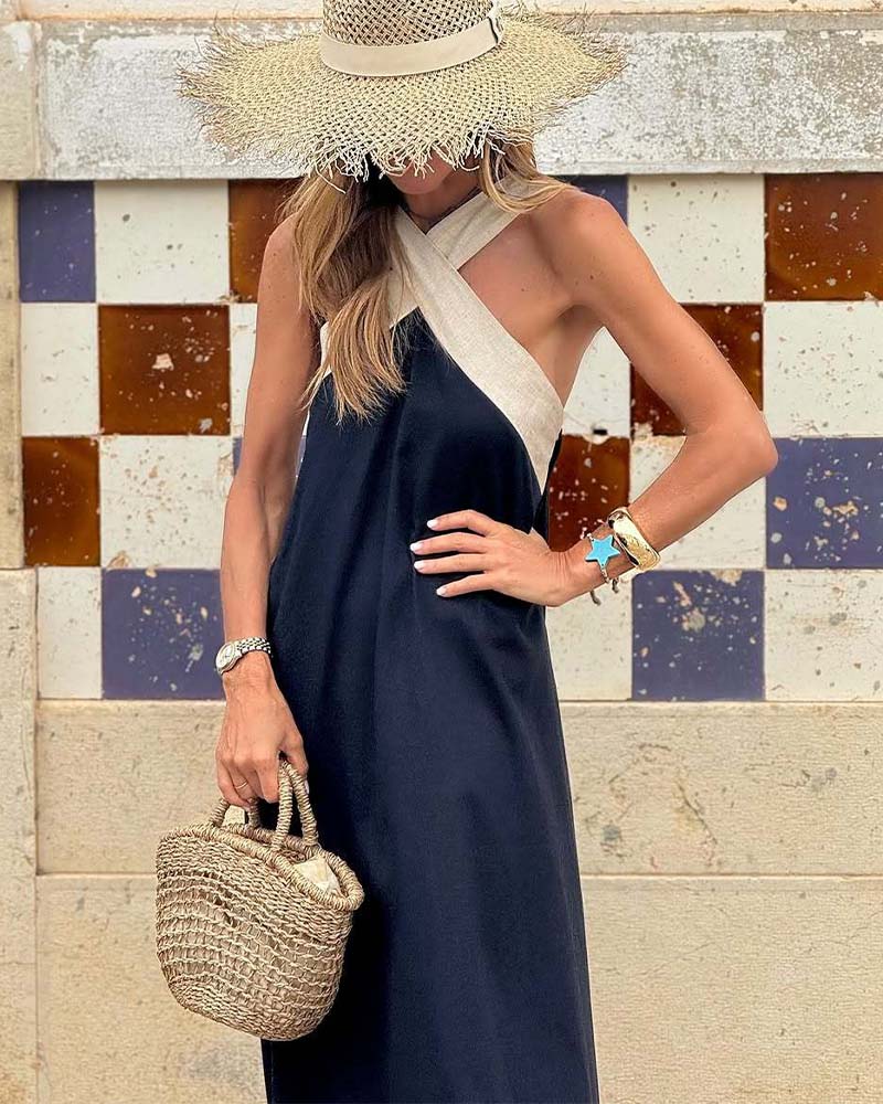 Anouk | Elegant Backless Dress with Stylish Crossed Neckline