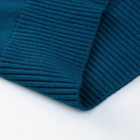Austin Cashmere Turtleneck