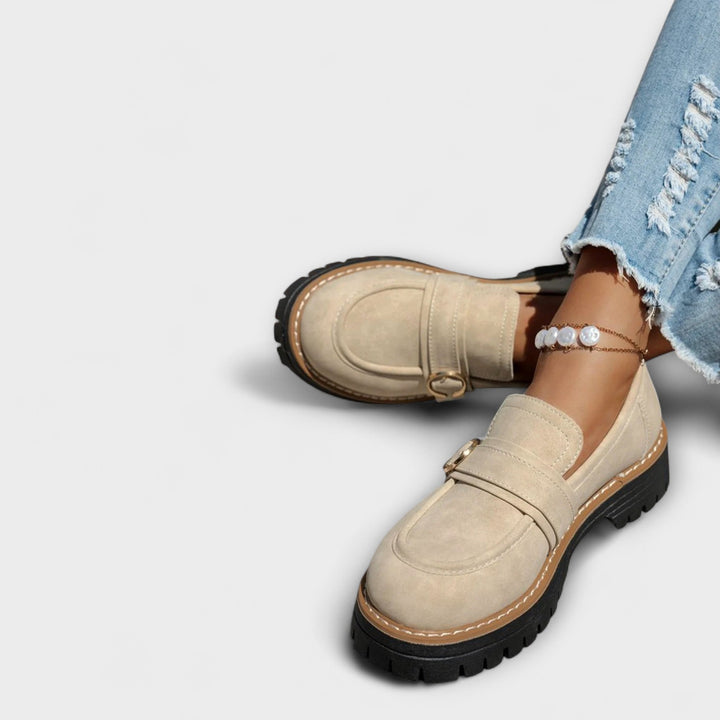Lora – Casual Loafers with Round Toe