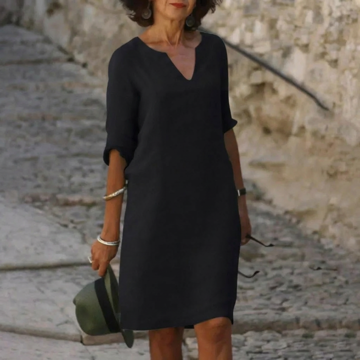 AUDREY FLATTERING DRESS