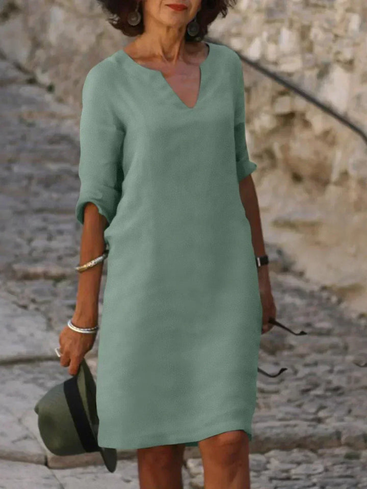 AUDREY FLATTERING DRESS